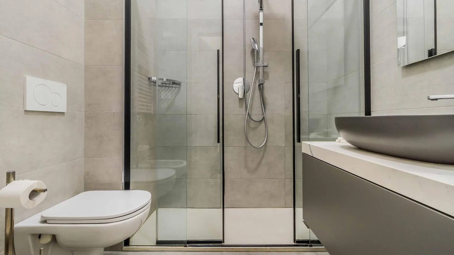 Domusmi Veniero 12 Apartment Milan